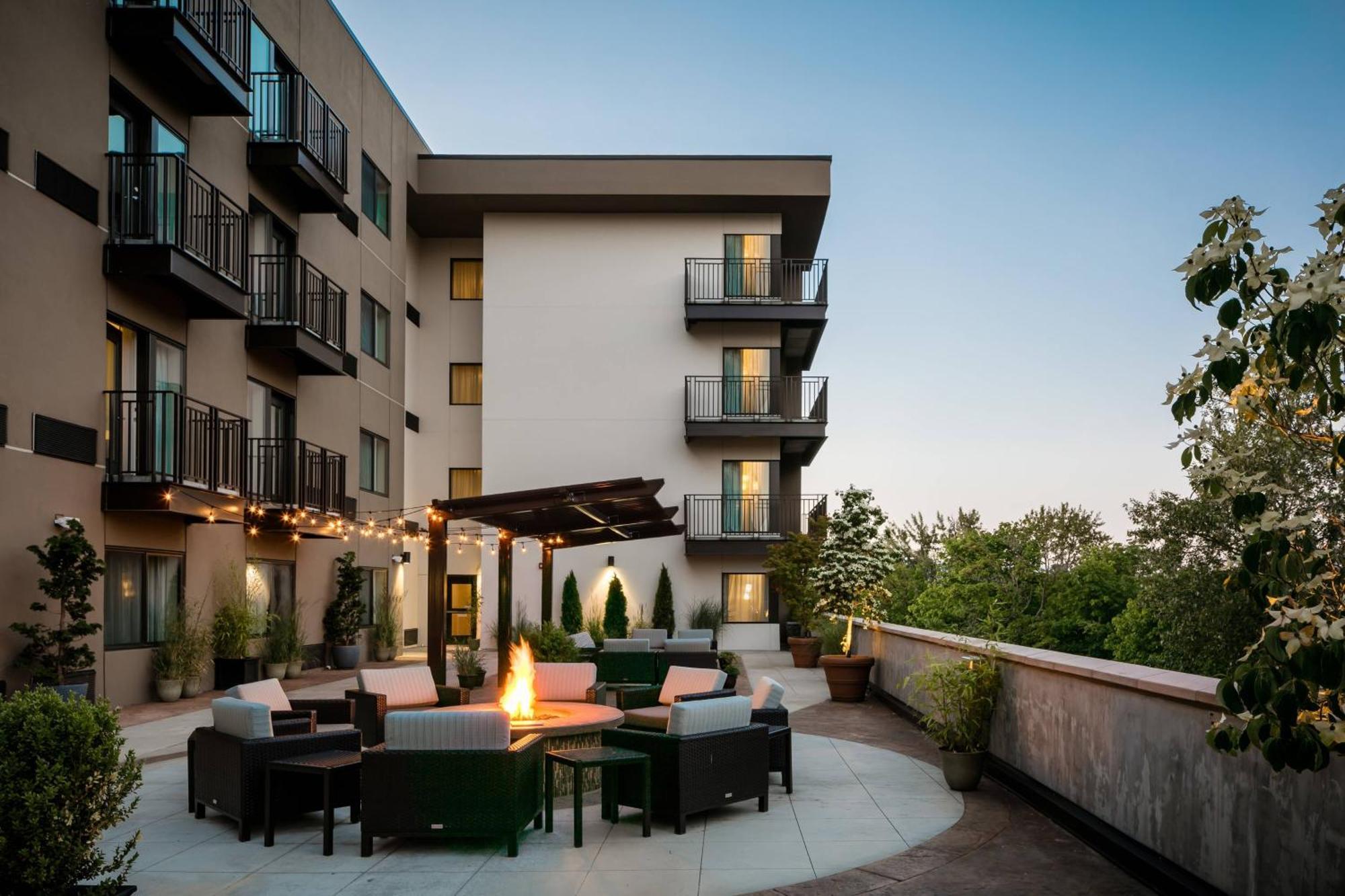 Courtyard By Marriott Corvallis Ngoại thất bức ảnh